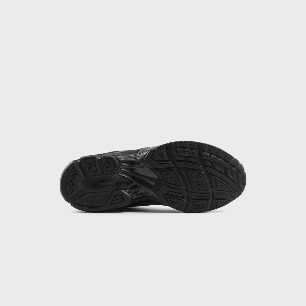 ASICS x UNAFFECTED Gel-Nimbus 10.1 - Black / Black