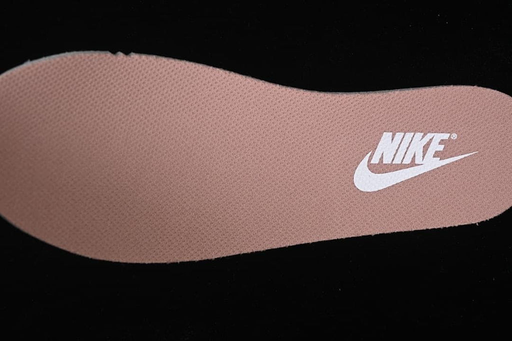 Nike SB Dunk Low Year of the Horse Pink White IB4417-102