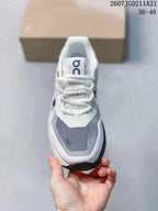 On THE ROGER Pro 2 Tennis Sneakers White Gray 2607TGD211A21