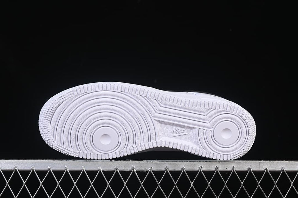 Nike Air Force 1 Low SP Supreme White Black CU9225-102