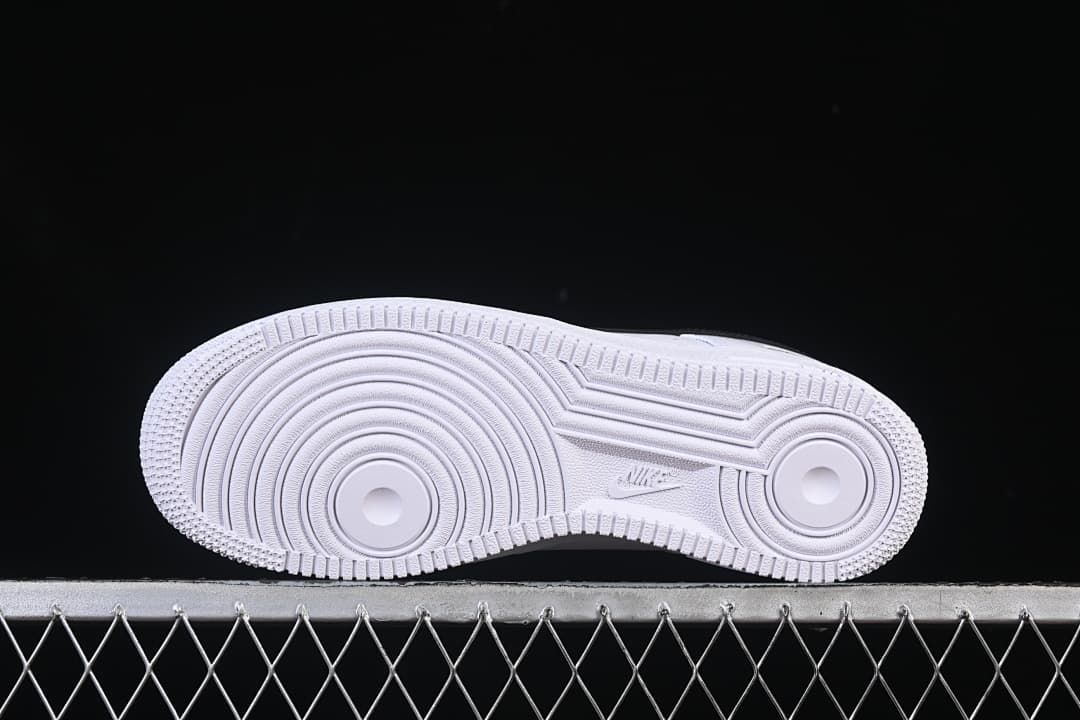 Nike Air Force 1 Low SP Supreme White Black CU9225-102