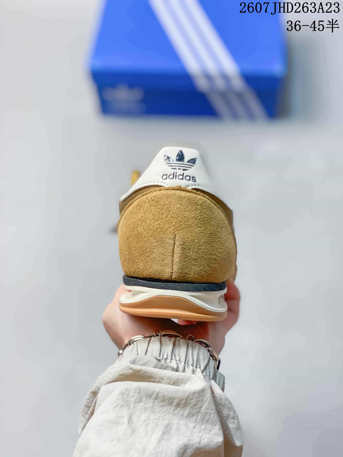 adidas Originals SL 72 OG Sneakers Tan White