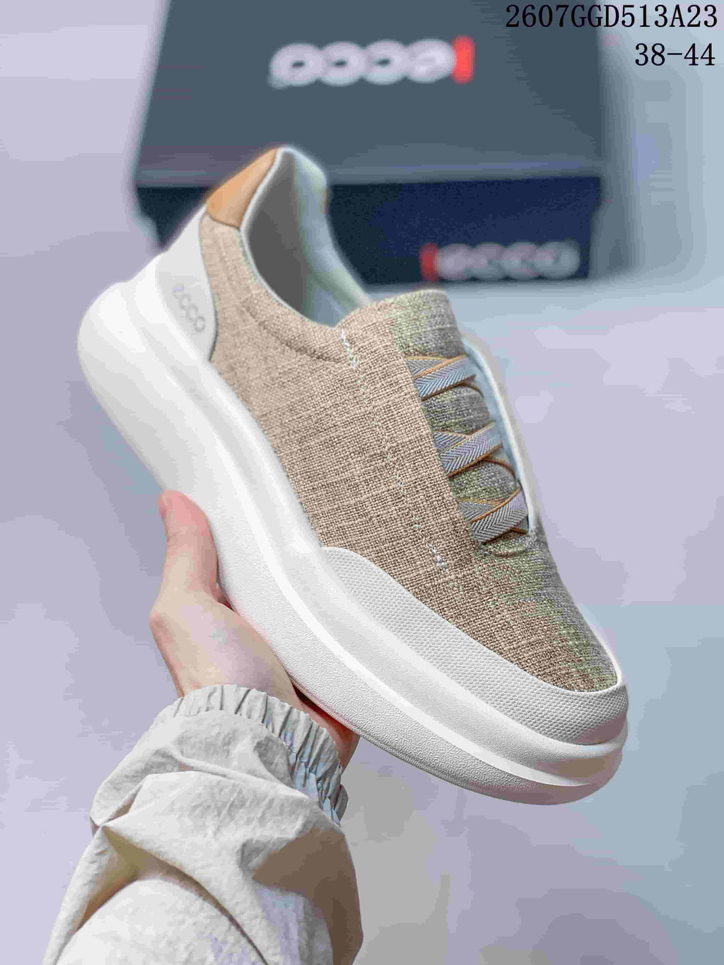 ECCO 2607GGD513A23 Men's Beige Slip-On Sneakers