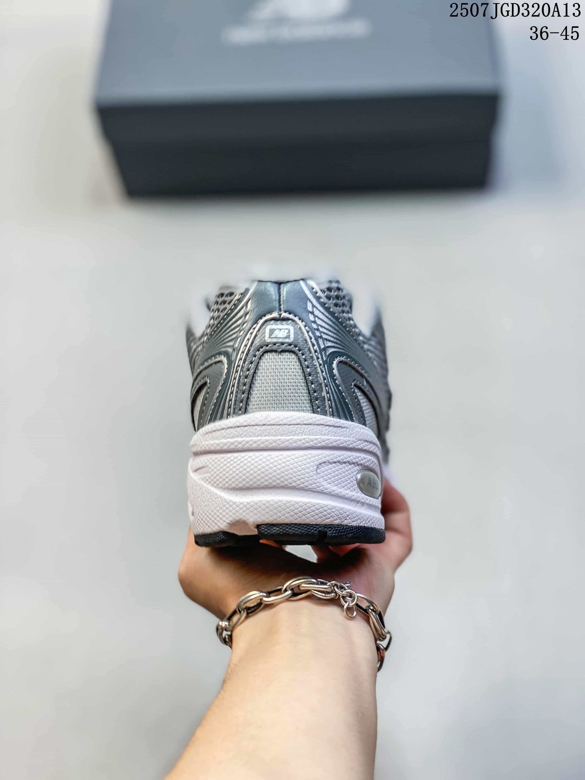 New Balance 740 Grey Silver Retro Running Sneakers U740NW2