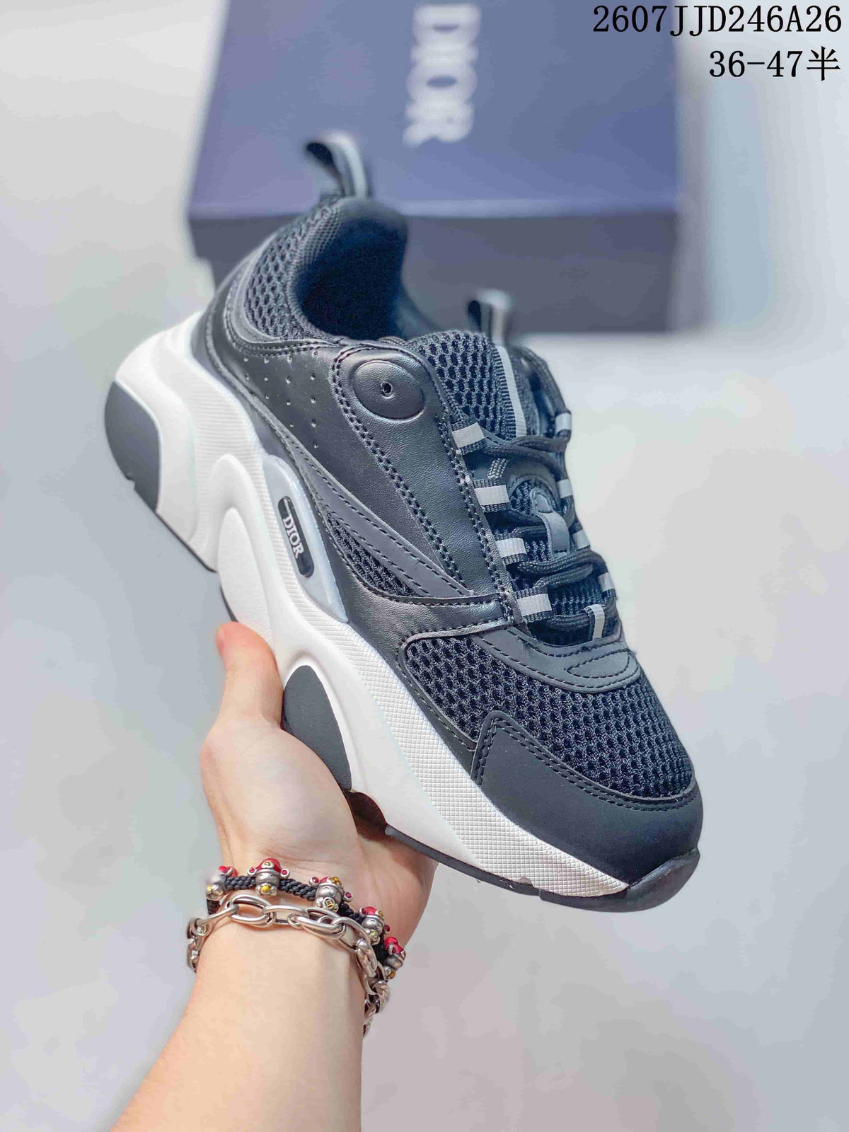Dior JJD246A26 Low-Top Dad Sneakers Black and White