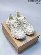 Jordan Air Jordan 11 Retro Sneakers White Gray 2607TGD937A27