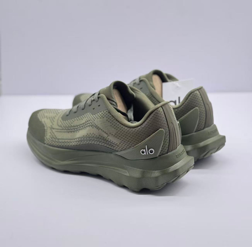 alo RUNNER Sneakers Military Green