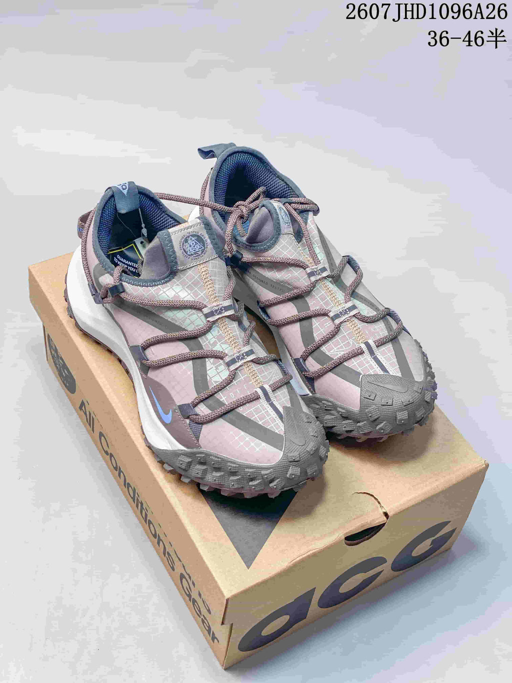 Nike ACG Mountain Fly Sneakers Gray Pink 611370ASUYQ