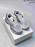 Saucony Pro Grid Omni 9 Sneakers White Silver Gold