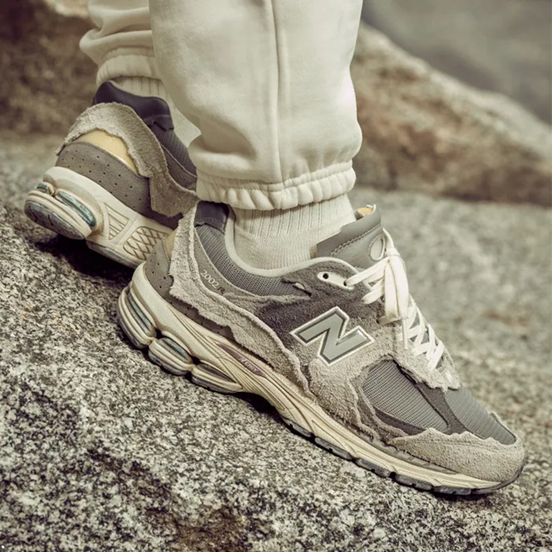 New Balance '2002R Protection Pack Grey'