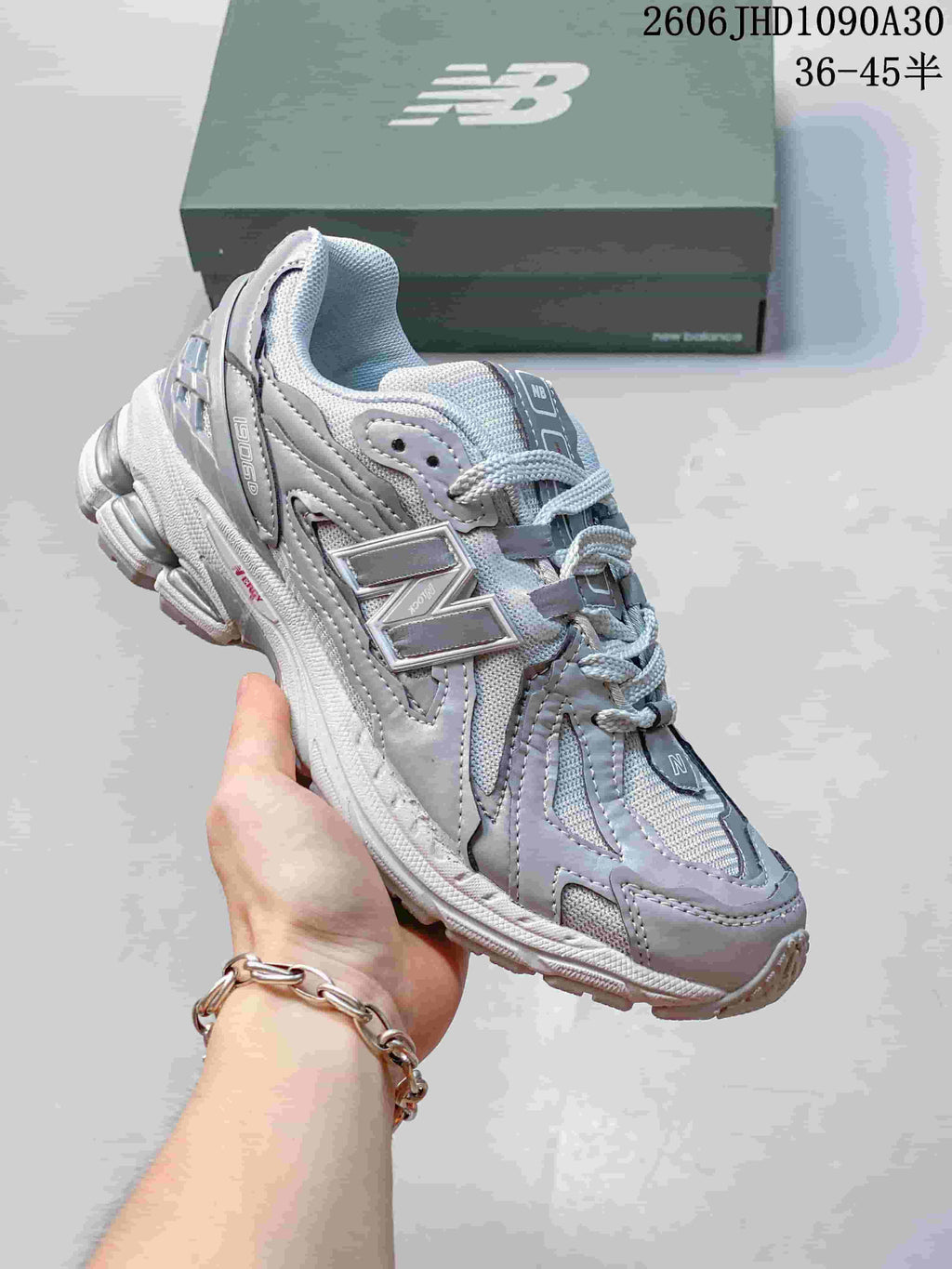 New Balance M1906R Lifestyle Sneakers