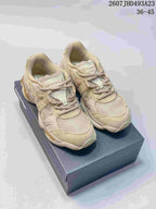 Onitsuka Tiger TIGRUN Retro Running Sneakers Beige 2607JHD493A23
