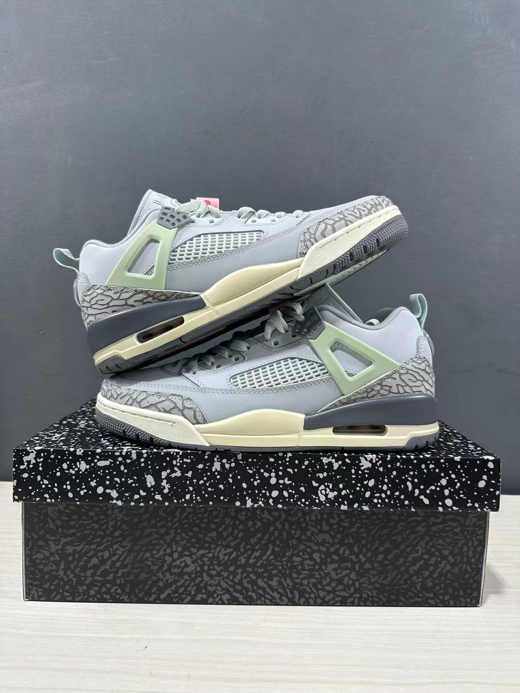 Jordan Spizike Low AJ 3.5 Gray White FQ1759-401