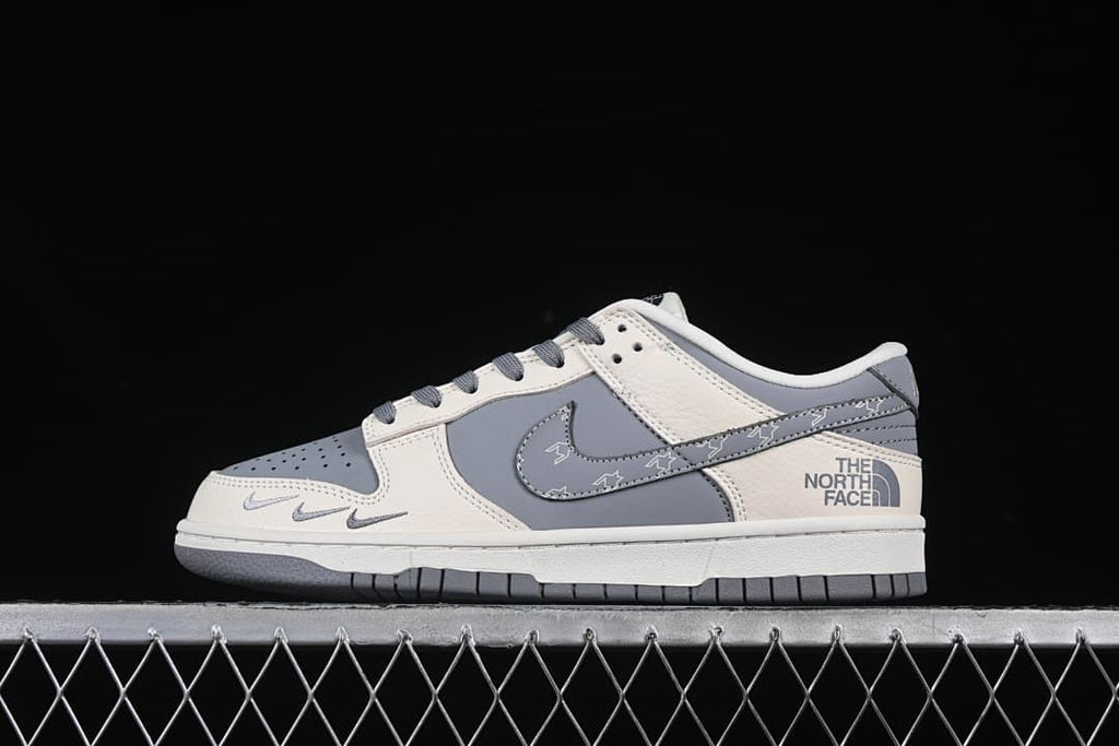 Nike SB Dunk Low The North Face Grey Sneakers KK1333-018