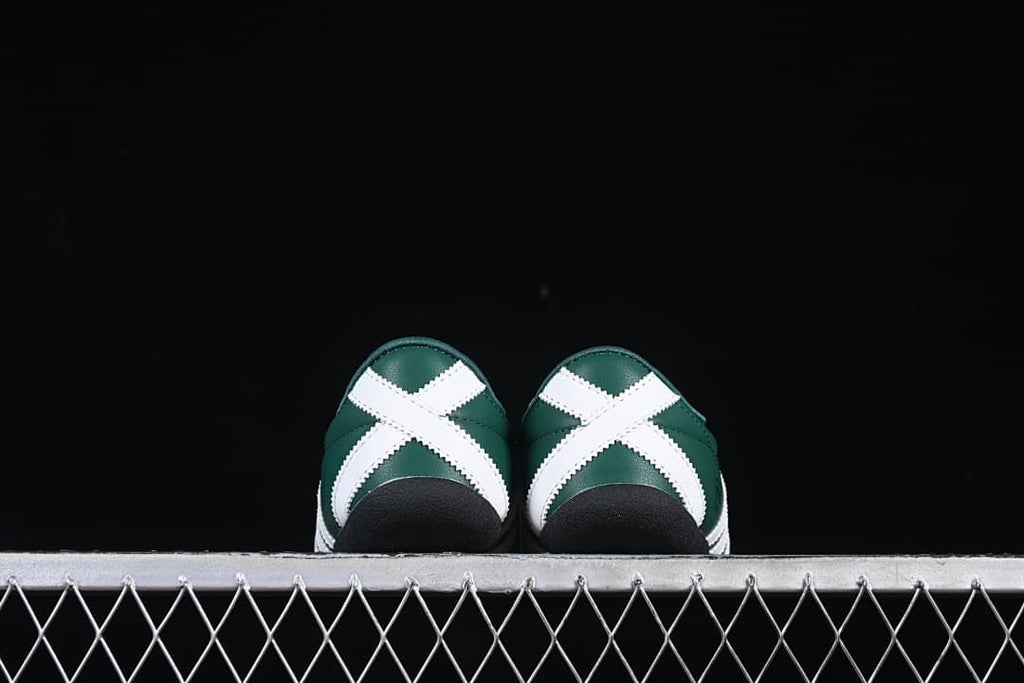 adidas Tokyo W JR1270 Green Low-Top Sneakers