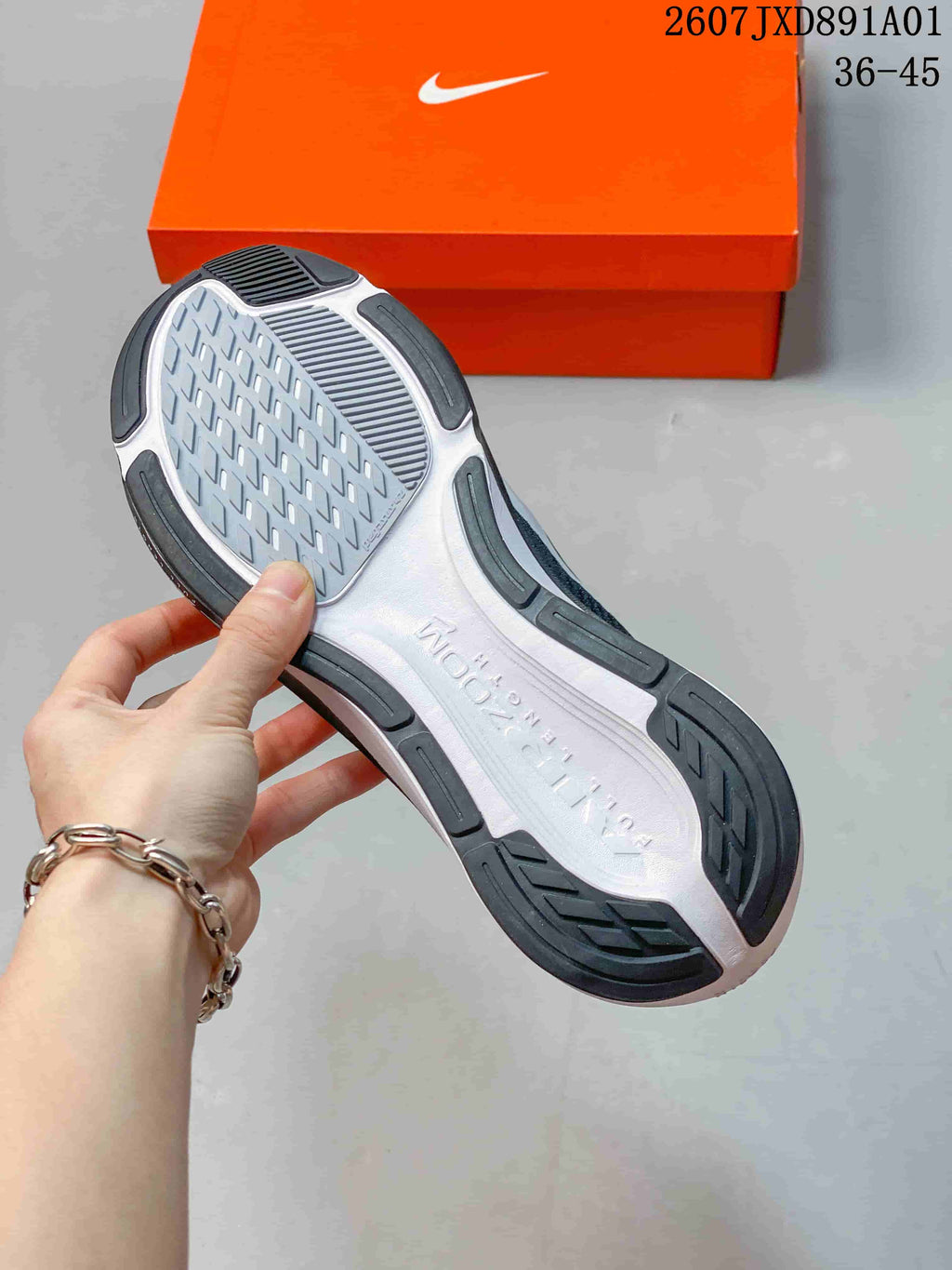 Nike Air Zoom Pegasus 42 Running Shoes IB1881-102