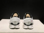 On Cloud X4 Sneakers Ivory Black