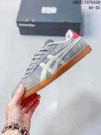 Onitsuka Tiger Tokuten Gray Low-Top Sneakers 07LY976A26
