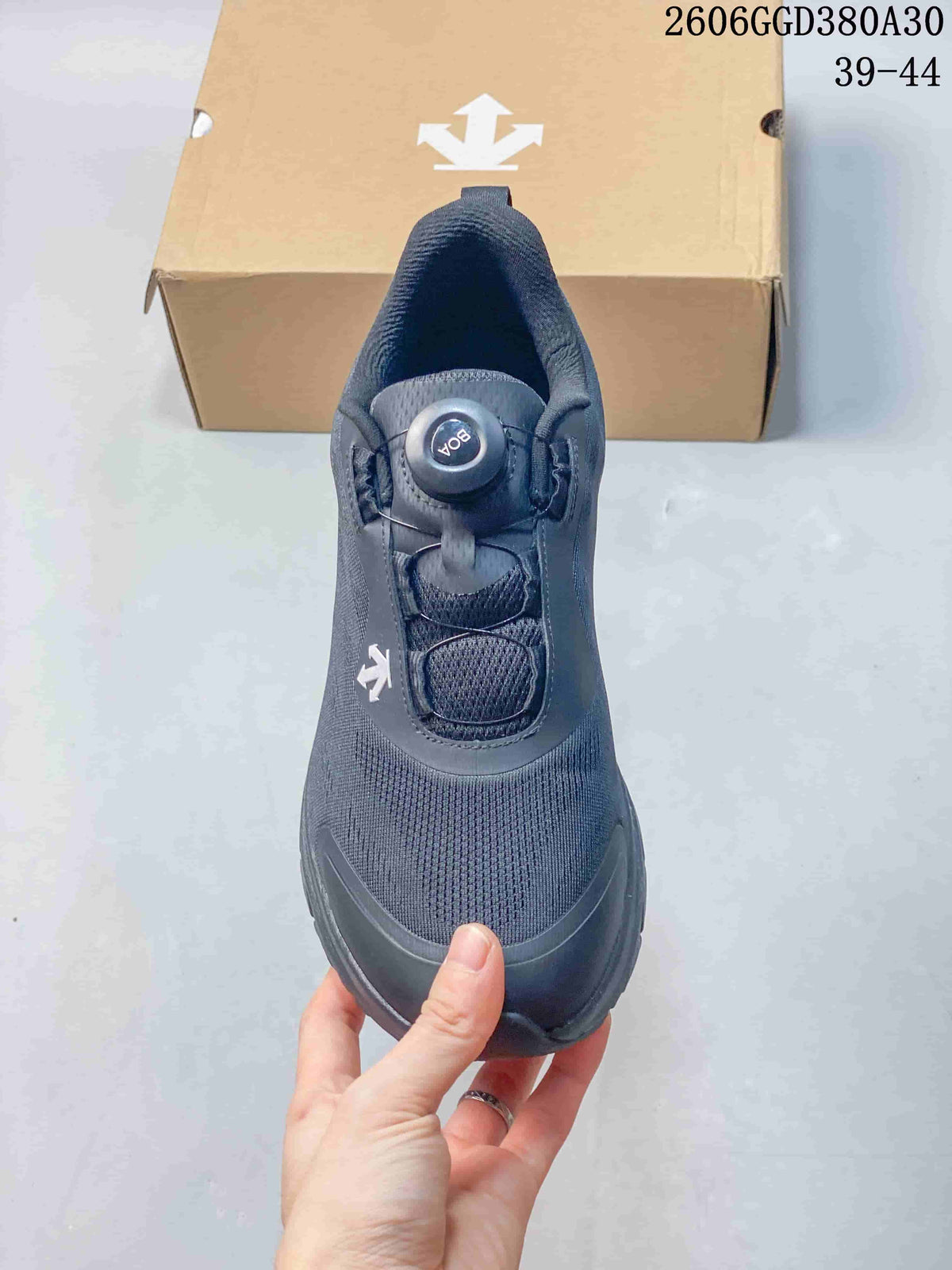 Descente Fitstep Wire Training Shoes, Dark Gray, 2606GGD380A30