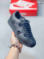 Nike Classic Cortez Sneakers Black IR1