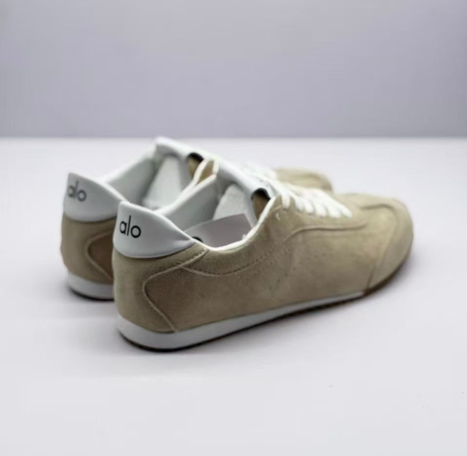 Alo Beige Low-Top Lace-Up Sneakers