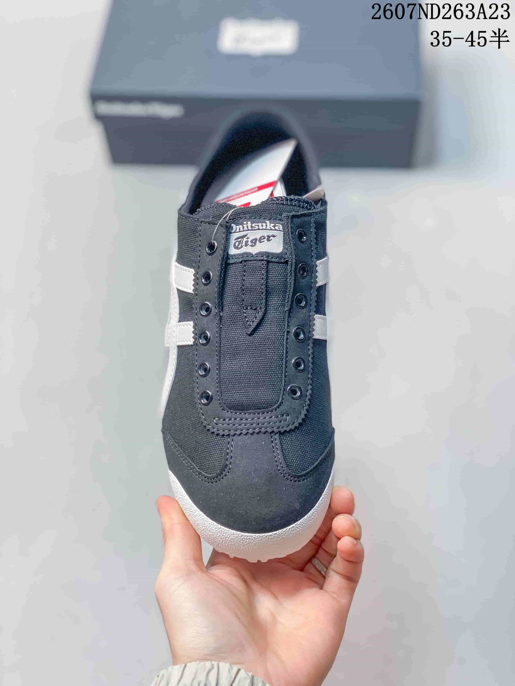 Onitsuka Tiger Mexico 66 Slip-On Sneakers Black White 2607ND263A23