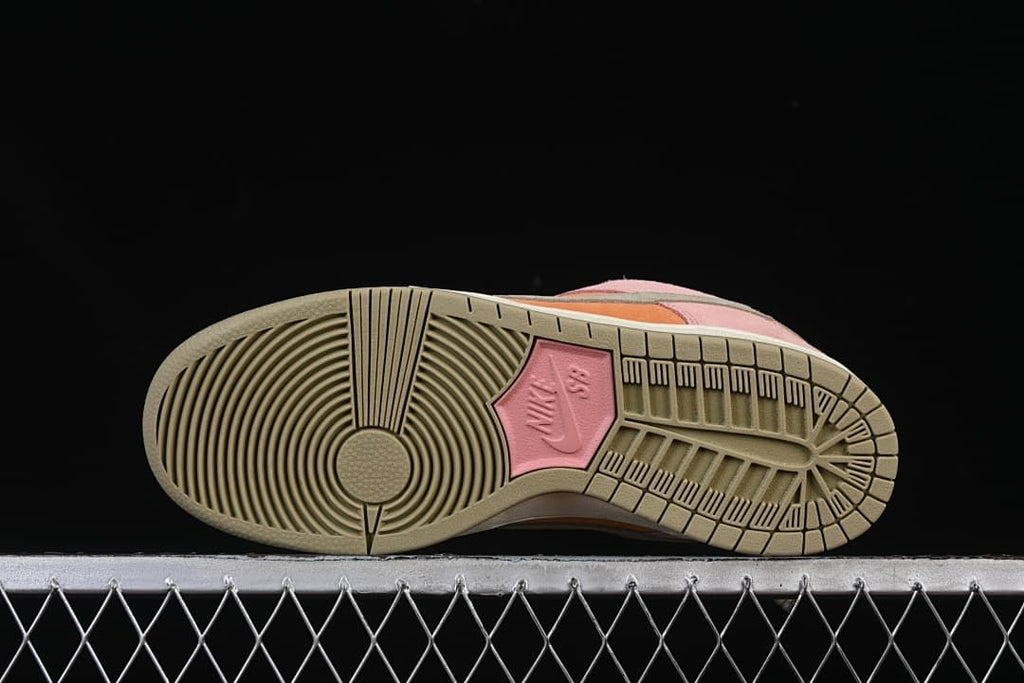Nike SB Dunk Low Pro Pink and Orange Sneakers HJ4135-600
