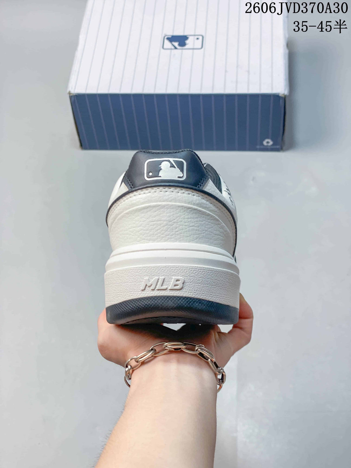 MLB Big Ball Chunky Canvas Low-Top Sneakers, White/Navy