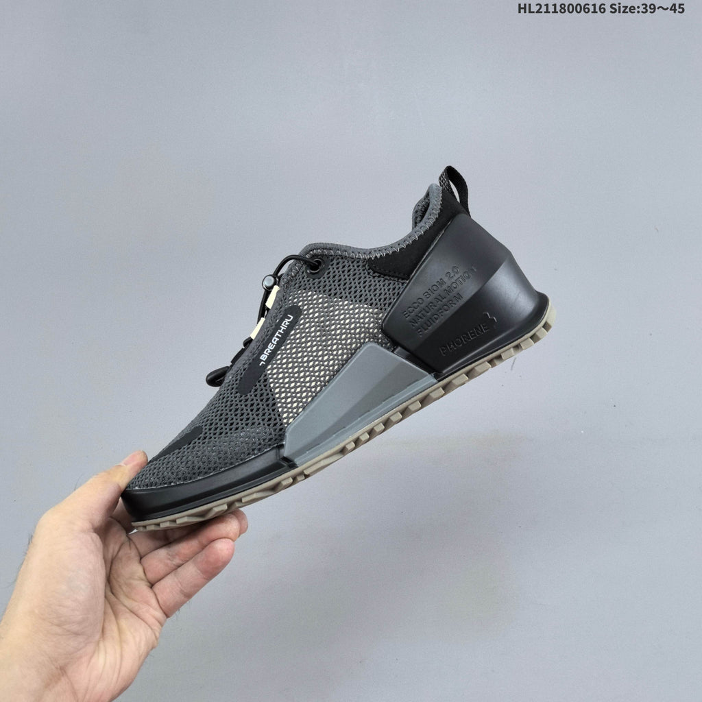 ECCO Men's Biom 2.0 Gray Low-Top Sneakers