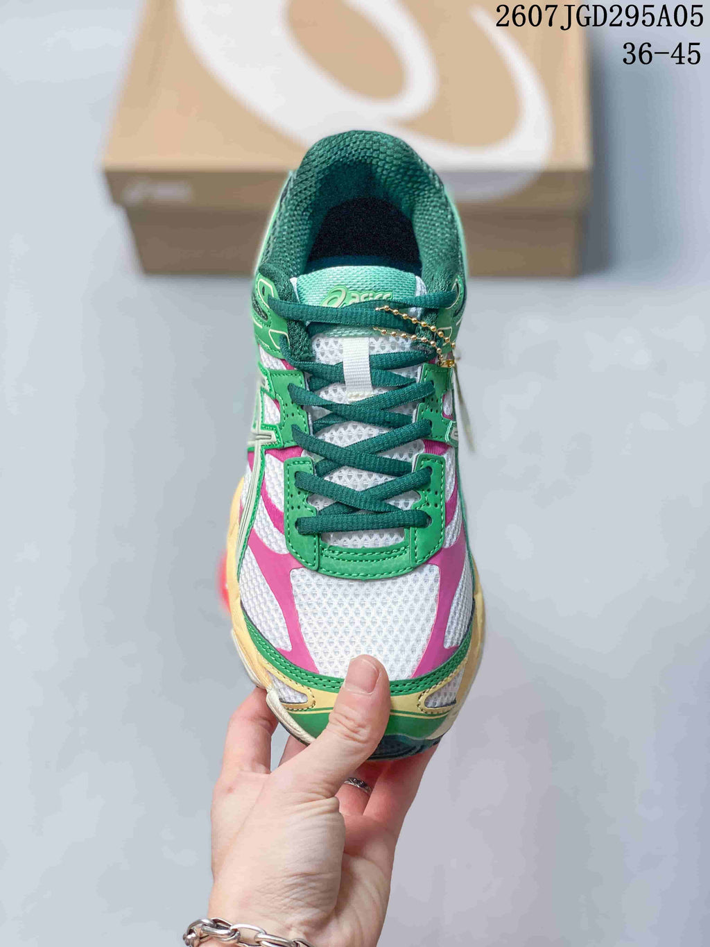 ASICS Gel-Cumulus 16 Sneakers Green Pink White 2607JGD295A05
