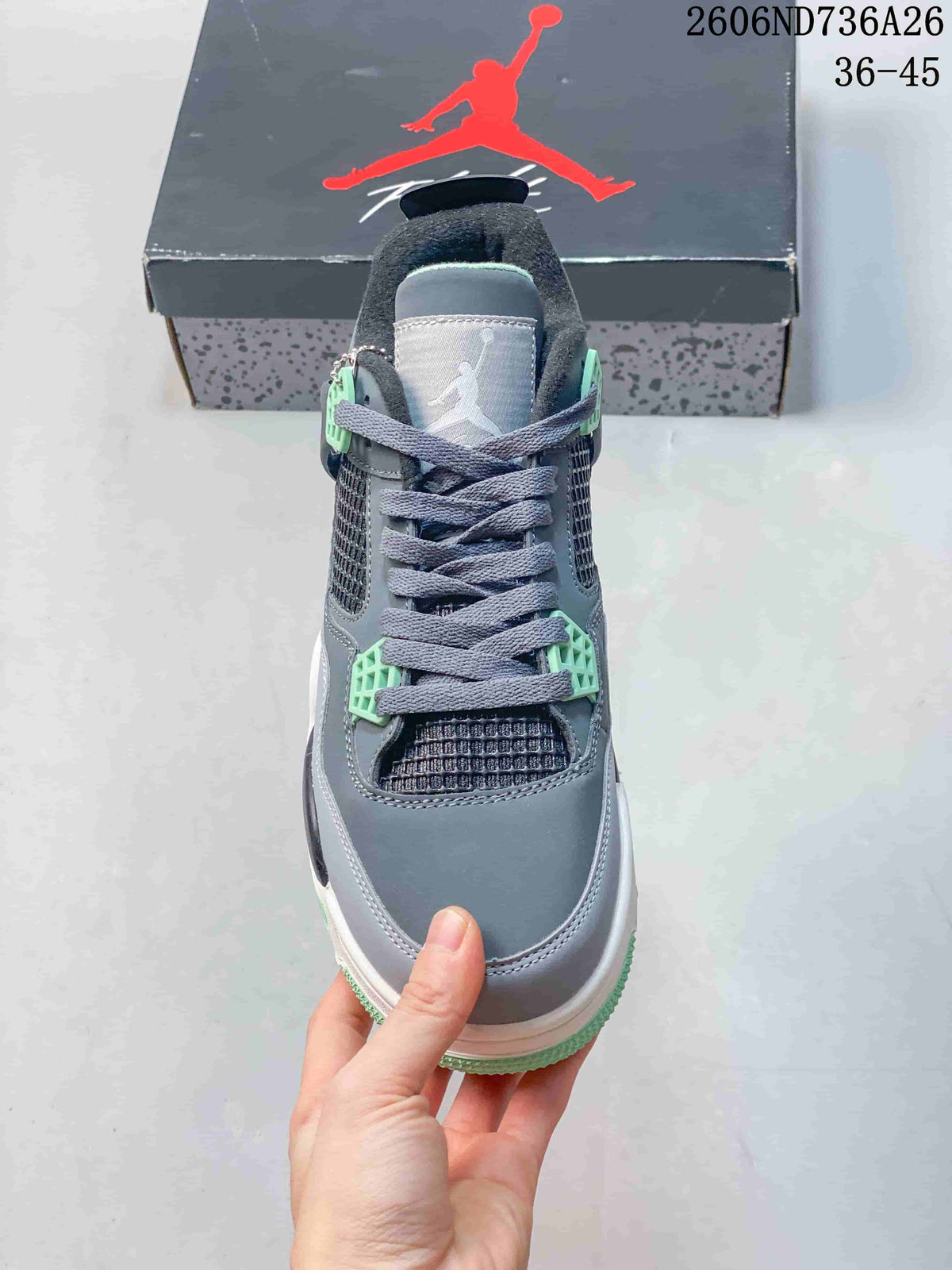 Jordan Air Jordan 4 Retro High-Top Sneakers Grey Mint