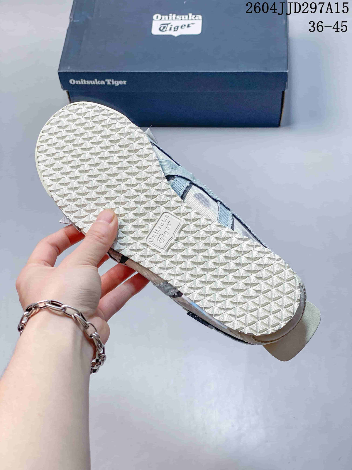 Onitsuka Tiger Mexico 66 Slip-On Sneakers Cream Blue JD297A15