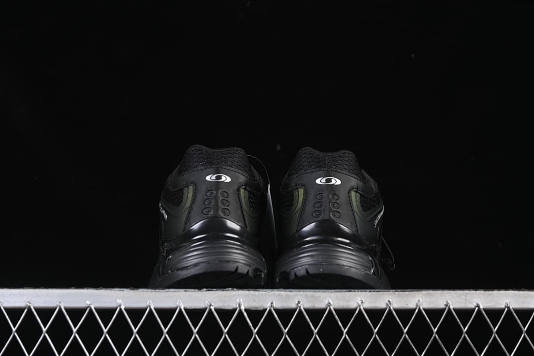 Salomon XT-Whisper Void Trail Shoes Black Silver Metallic