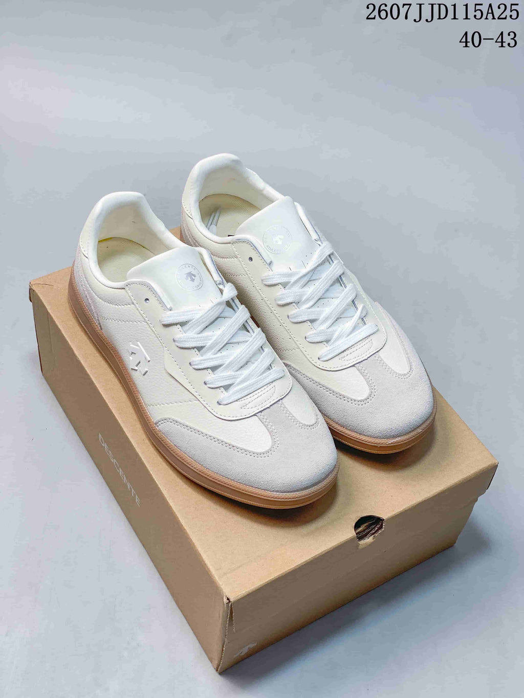 DESCENTE CHRON COURT SB Sneakers White/Grey D6292LSN55