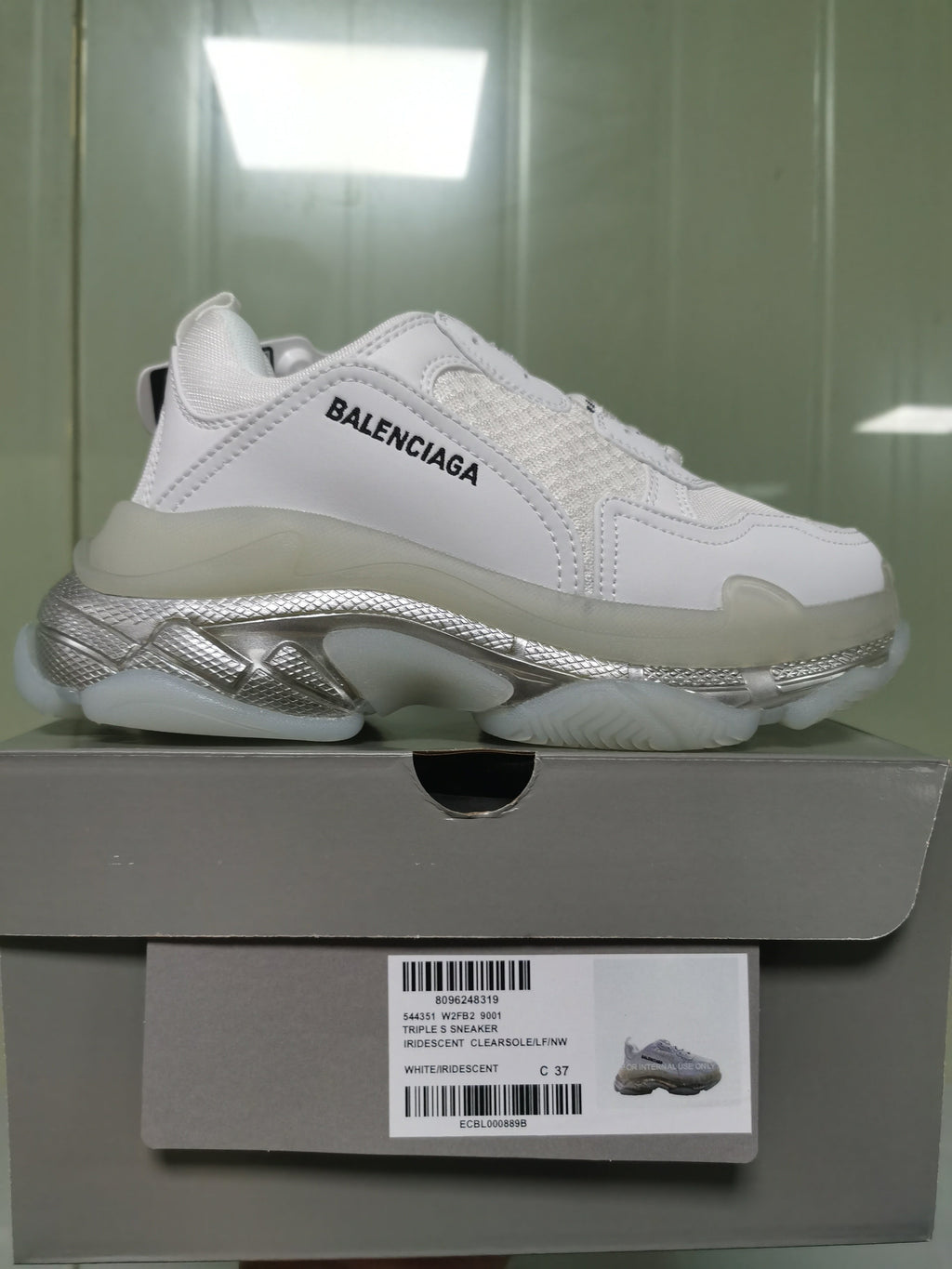 Balenciaga Triple S Sneaker White Iridescent 9001