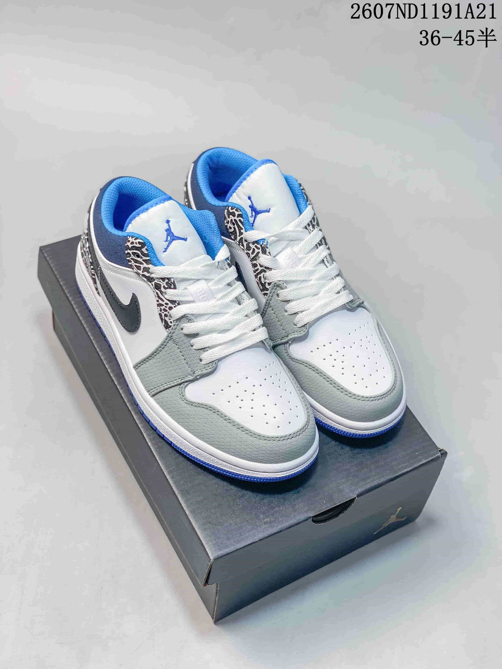 Jordan Air Jordan 1 Low White Grey Blue Elephant Print