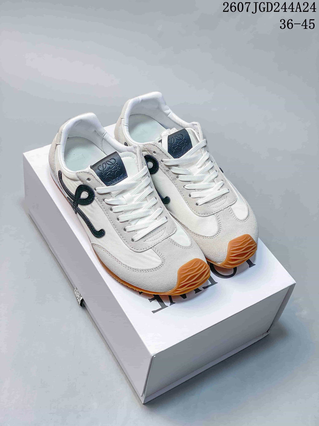 LOEWE Ballet Runner 2.0 Sneakers White Black Gum