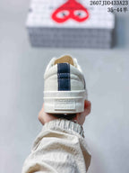 Comme des Garçons PLAY x Converse One Star Academy Pro Sneakers