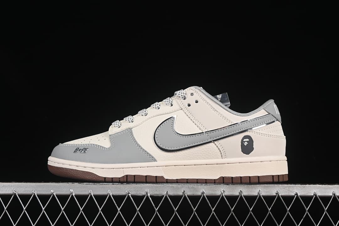 Nike SB Dunk Low Cream Grey Brown Sneakers