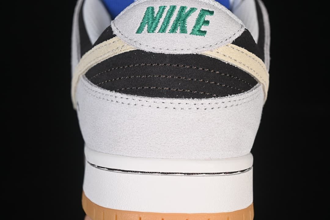 Nike SB Dunk Low Pro Sneakers Black Cream HF3704-001