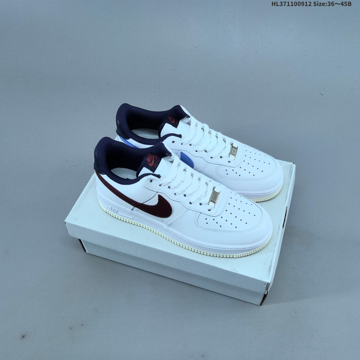 Nike Air Force 1 ’07 Low-Top Sneakers