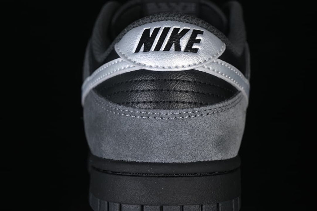 Nike SB Dunk Low Black and Grey Sneakers II7636-001
