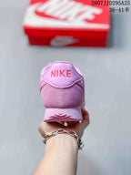 Nike Classic Cortez Pink Red Sneakers IR13