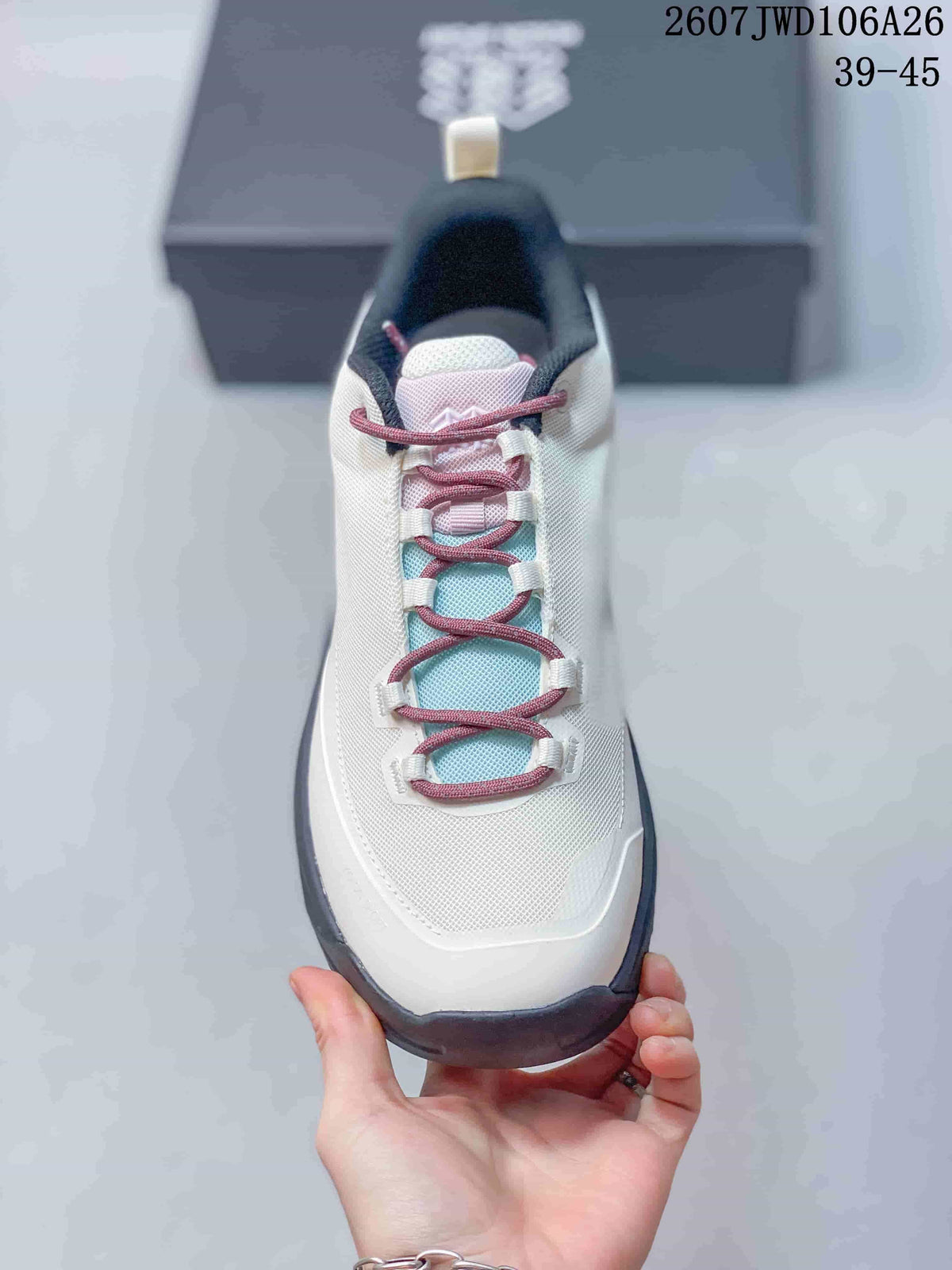 KOLON SPORT MA Approach Venti Hiking Shoes White Black 2607JWD106A26