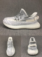 Yeezy 350 V2 Kids Sneakers in White and Gray