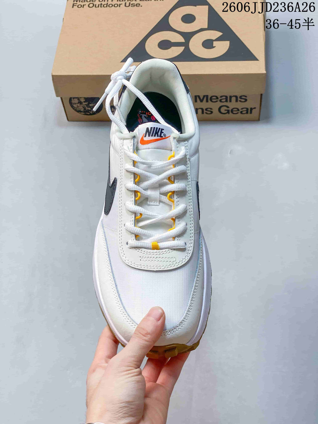Nike ACG LDV Trail Sneakers White Navy Gum Sole