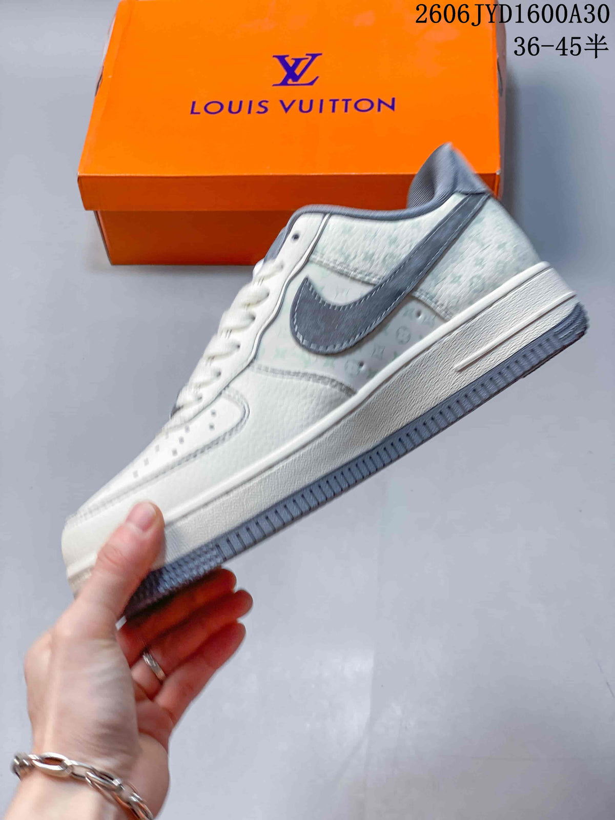 Nike Air Force 1 '07 Low Cream Gray Pattern Sneakers