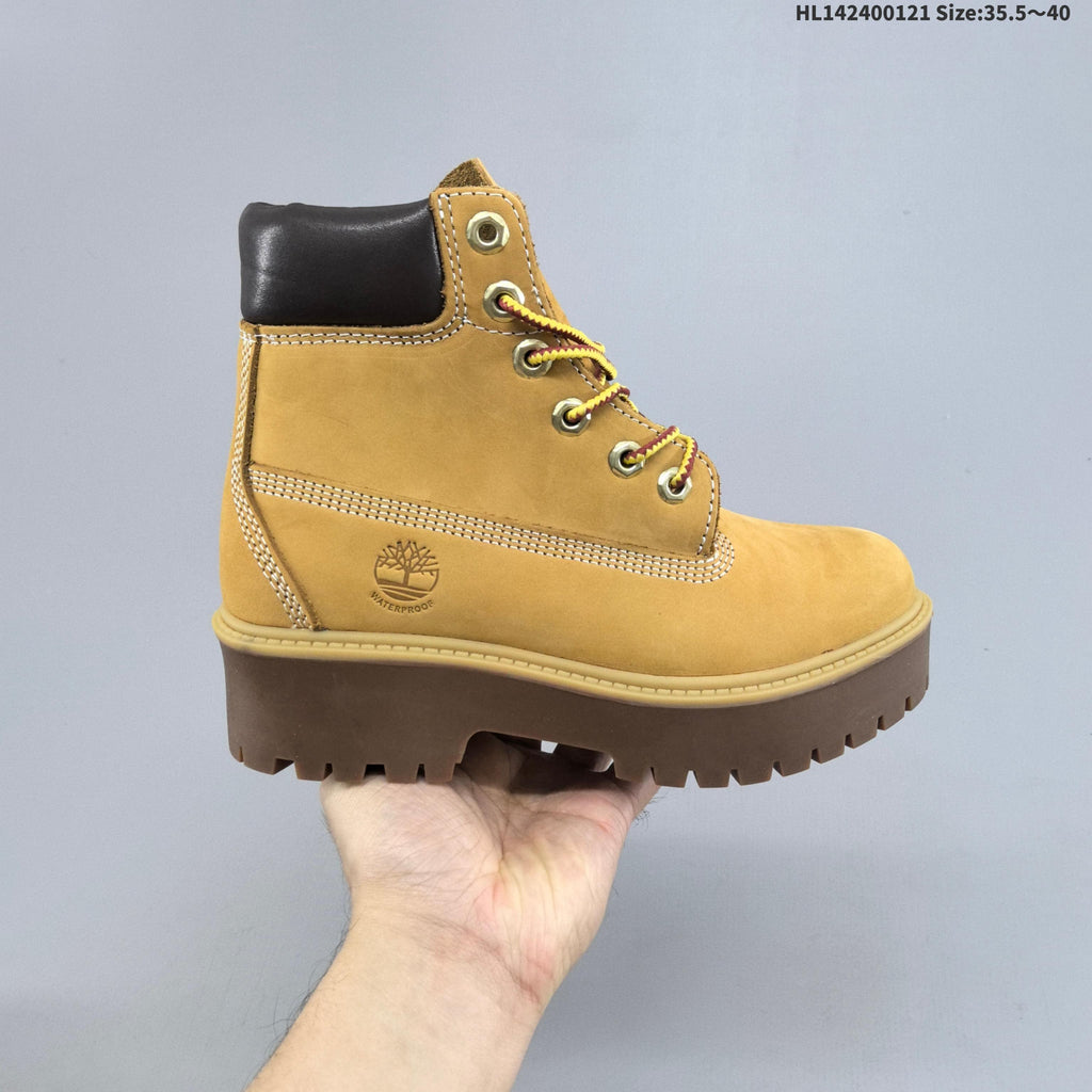 Timberland Mid-Top Lace-Up Boots in Wheat
