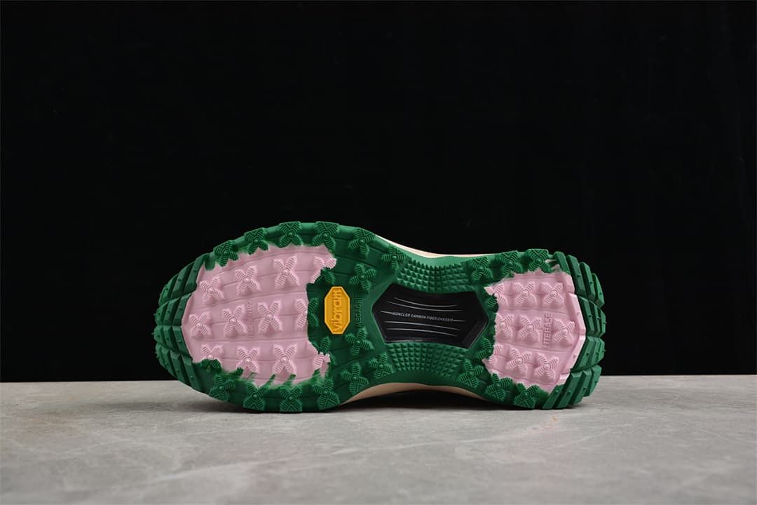 Moncler Trailgrip Lite2 Sneakers in Beige and Green