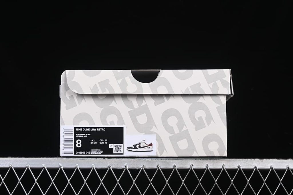 Nike Dunk Low Retro DM6868-043 Black Red Sneakers